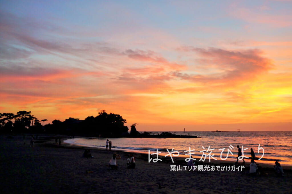 森戸神社（森戸大明神）と森戸の夕照（撮影日：2021.10.05）